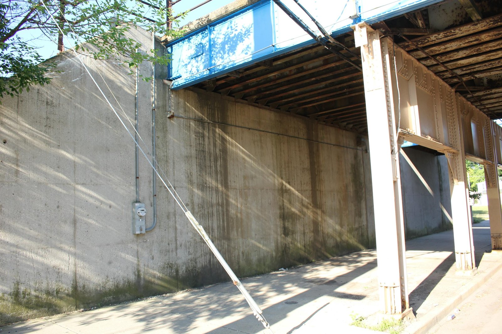 South abutment